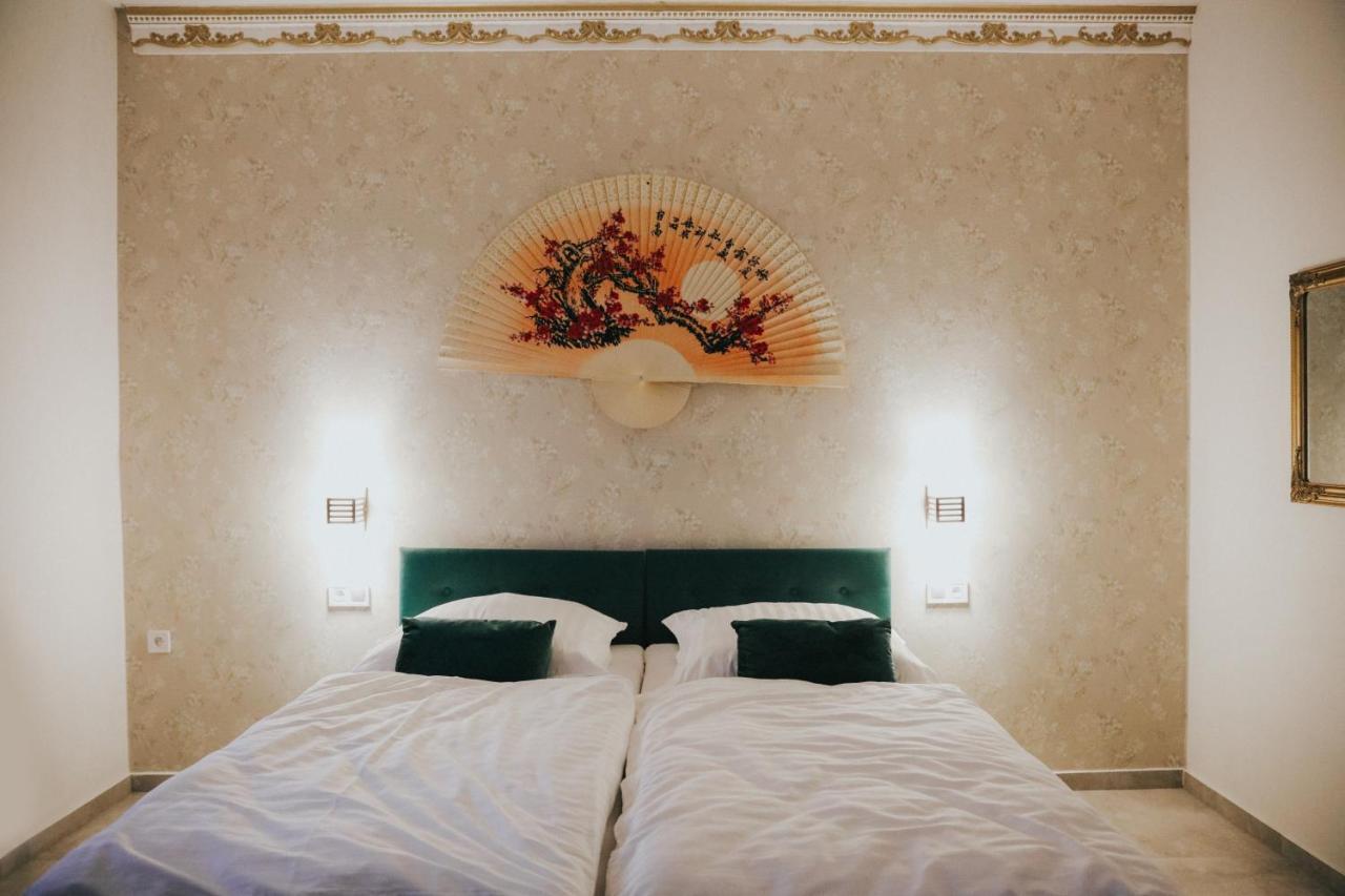 Oasis Teplice Hotel Luaran gambar